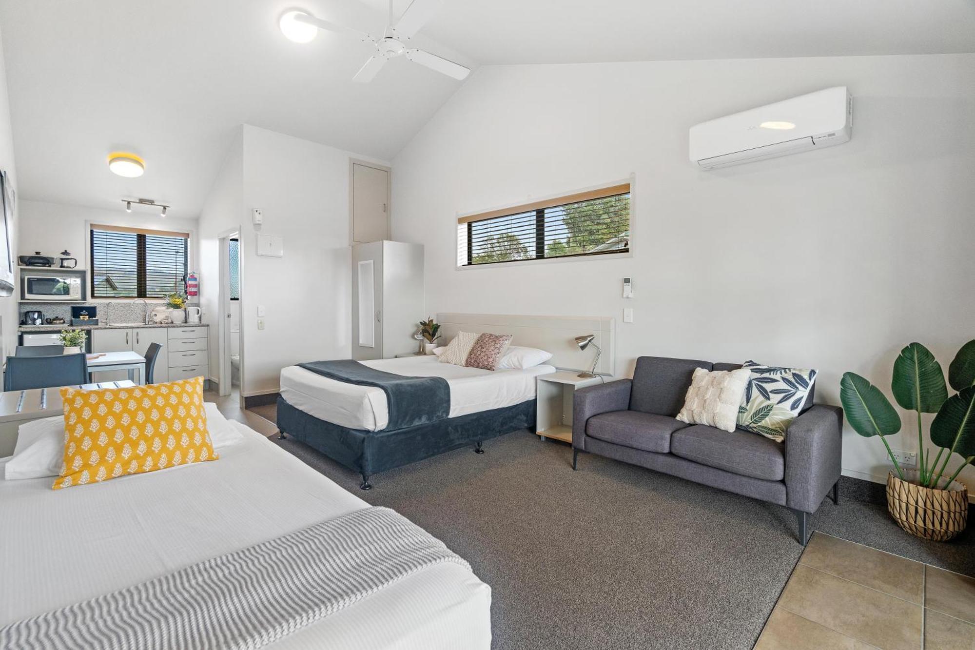 Tasman Holiday Parks - Miranda Bagian luar foto