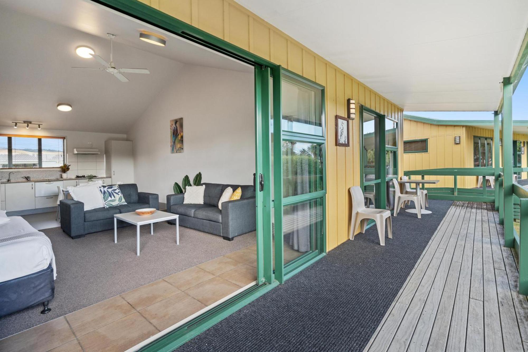 Tasman Holiday Parks - Miranda Bagian luar foto