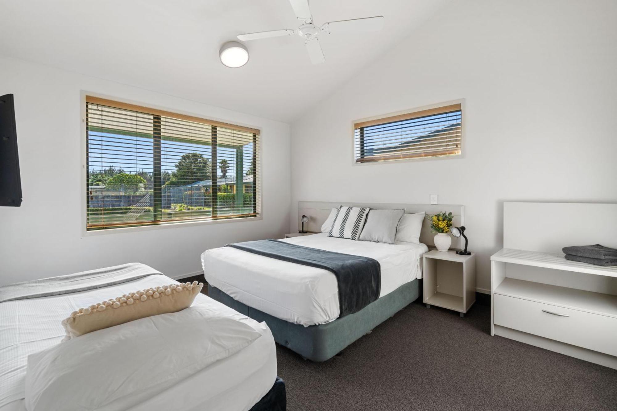 Tasman Holiday Parks - Miranda Bagian luar foto