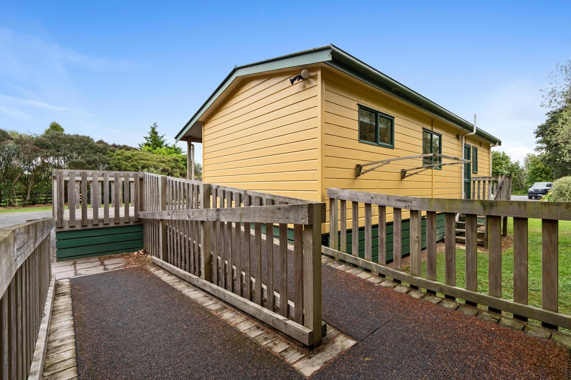 Tasman Holiday Parks - Miranda Bagian luar foto