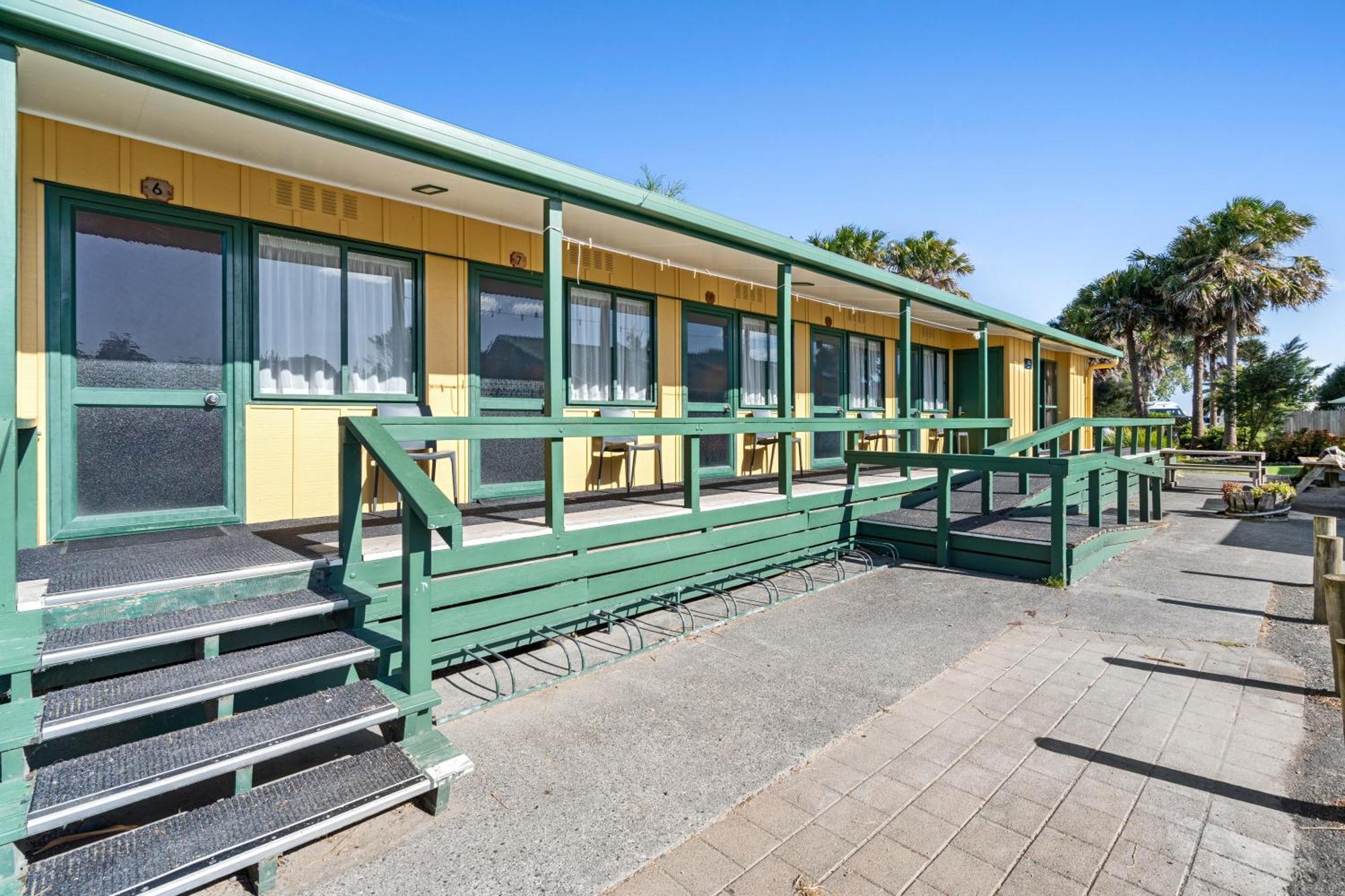 Tasman Holiday Parks - Miranda Bagian luar foto