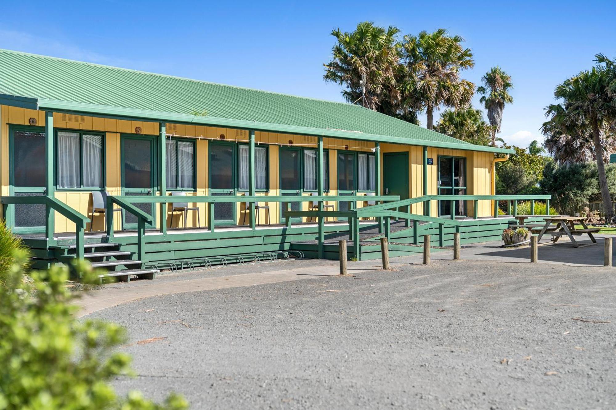 Tasman Holiday Parks - Miranda Bagian luar foto