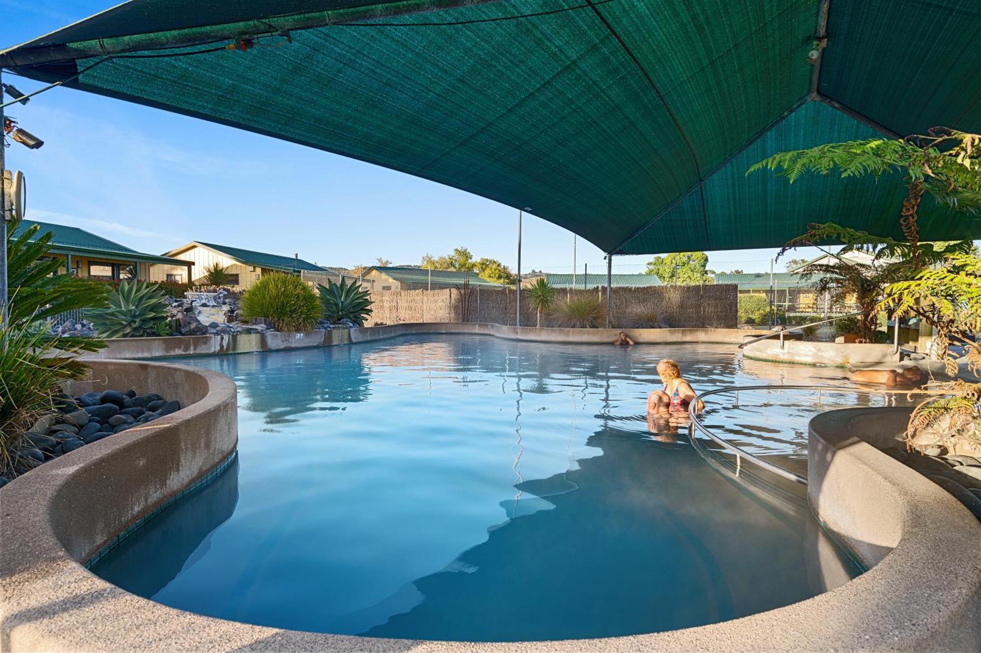 Tasman Holiday Parks - Miranda Bagian luar foto