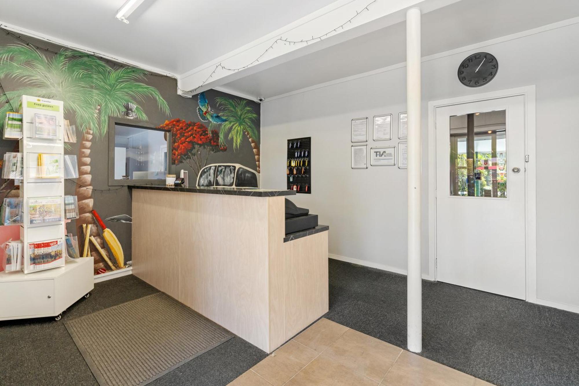 Tasman Holiday Parks - Miranda Bagian luar foto
