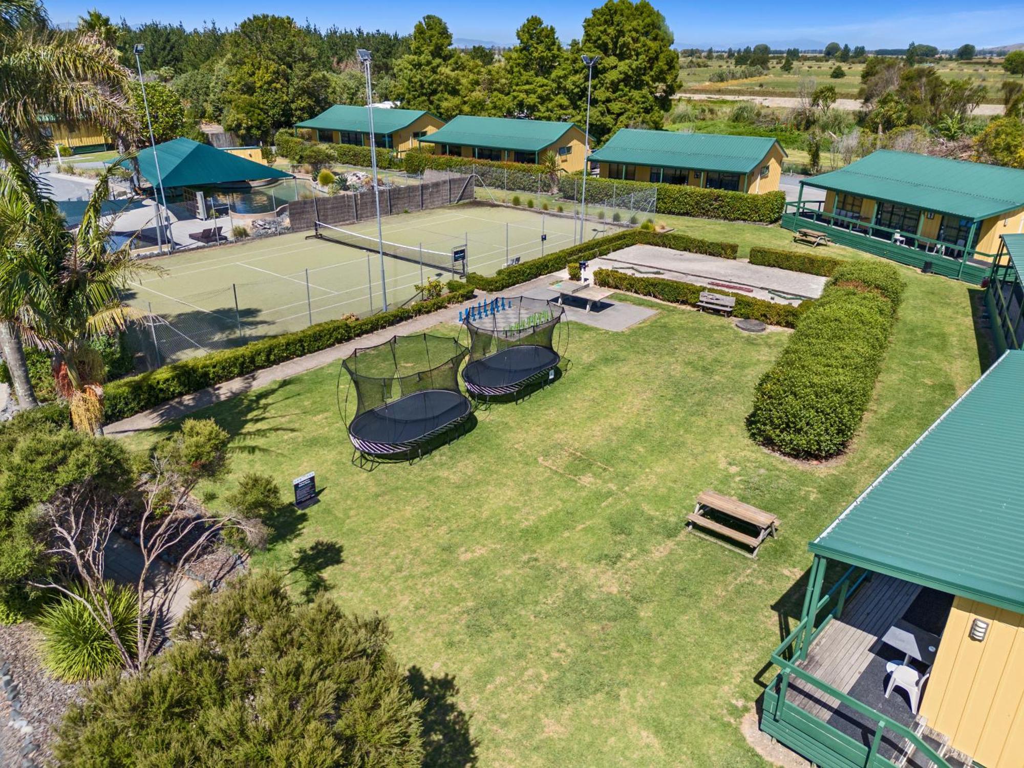 Tasman Holiday Parks - Miranda Bagian luar foto